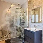 Maison De Plain-pied Avec Jardin Prive Et Terrasse A - Fr-1-788-40 Feriehus *